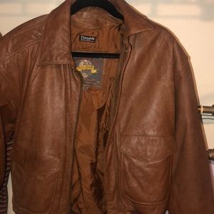 Vintage Thinsulate brown leather jacket